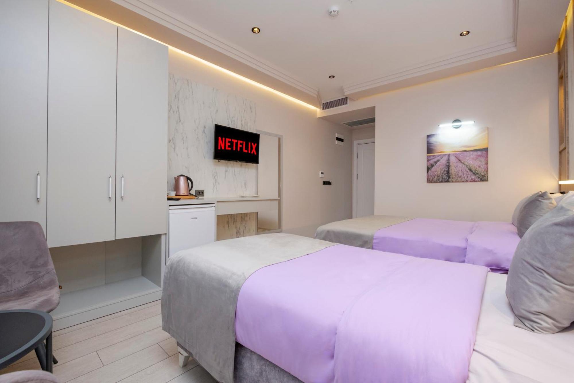 Lavender Airport Hotel Arnavutkoy Exterior foto